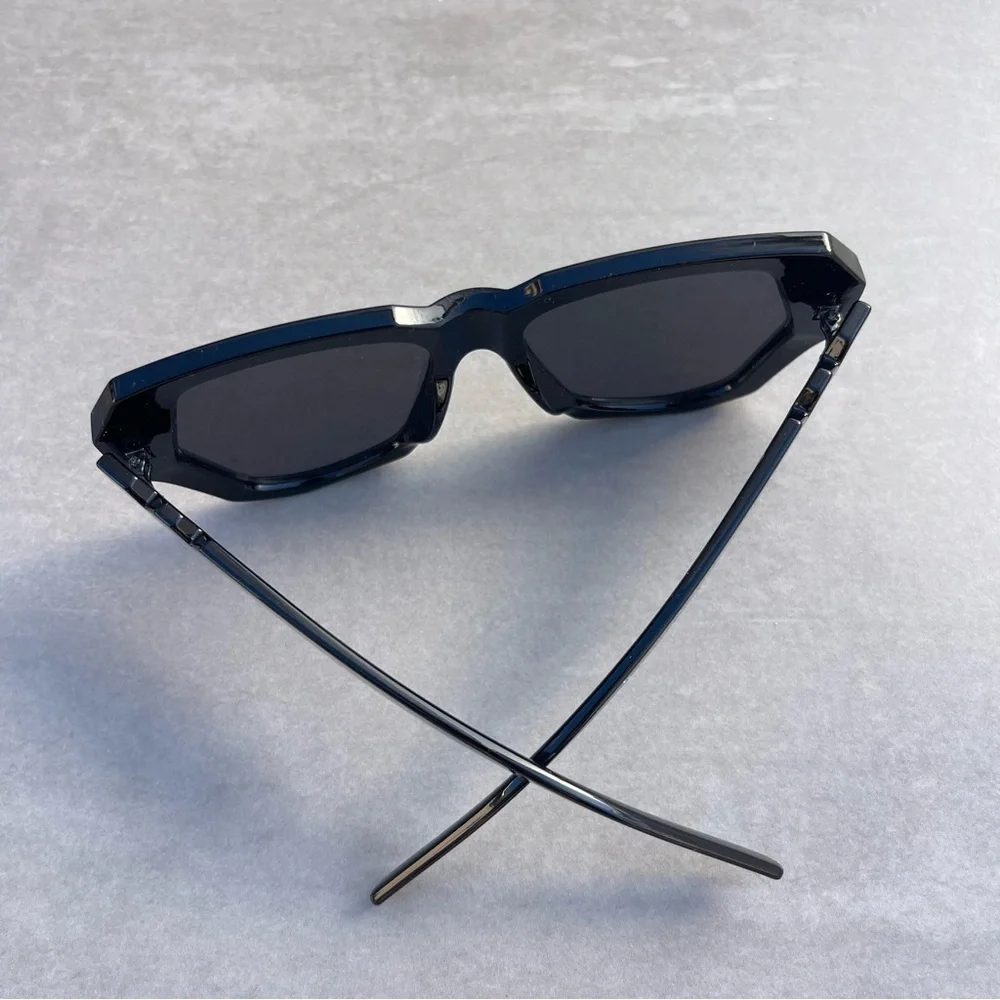 Black Oversized Sunglasses